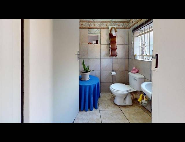 3 BEDROOM TOWNHOUSE FOR SALE IN ELSPARK